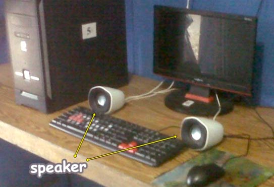 Speaker komputer